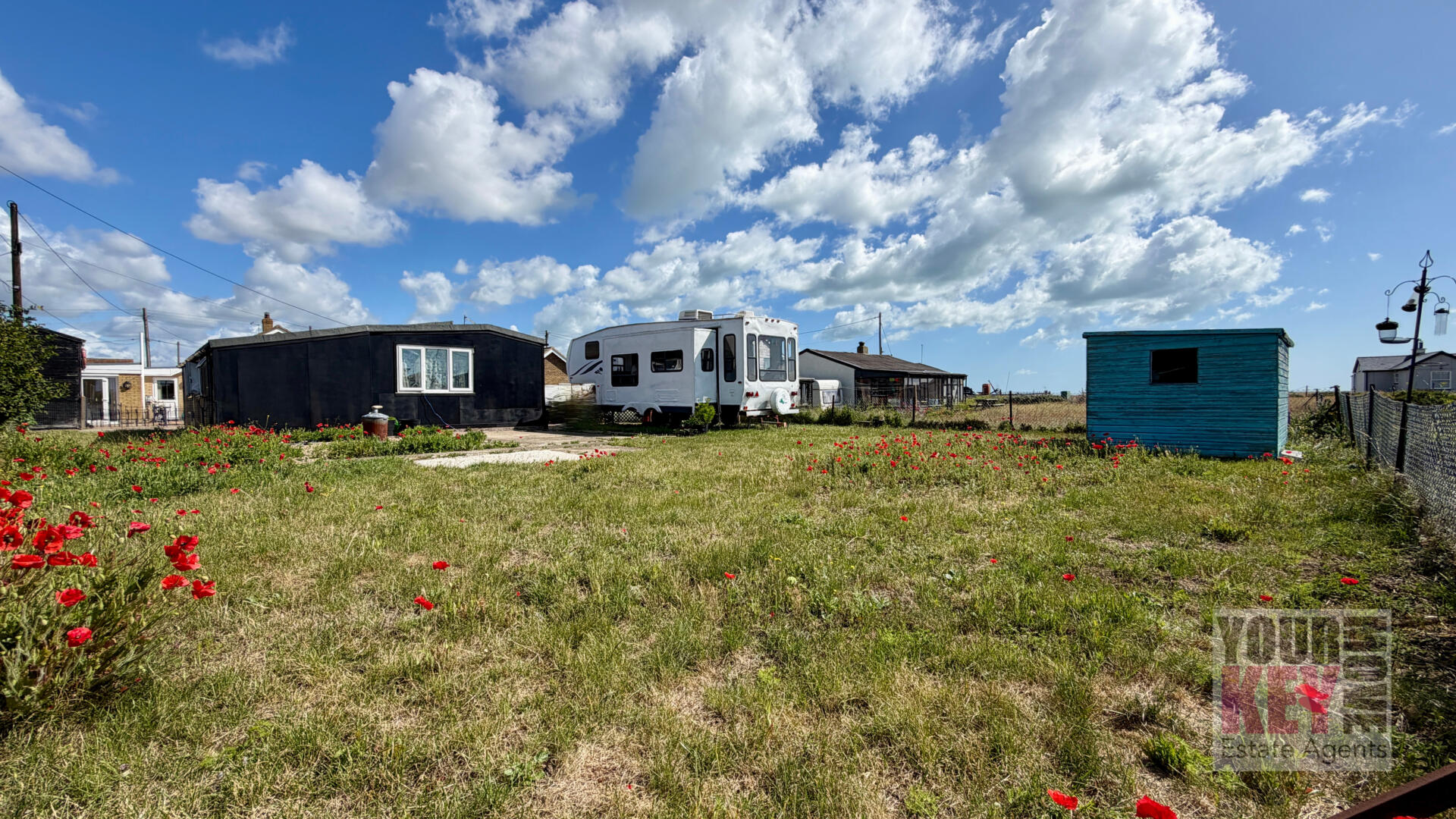 3 bedroom house in Dungeness, Romney Marsh, Kent TN29 9NH