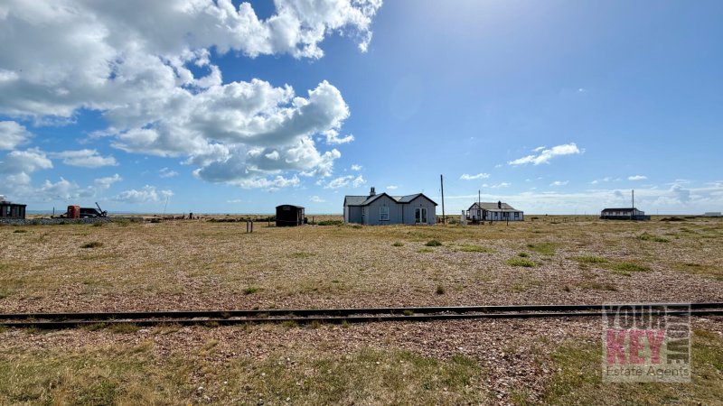3 bedroom house in Dungeness, Romney Marsh, Kent TN29 9NH