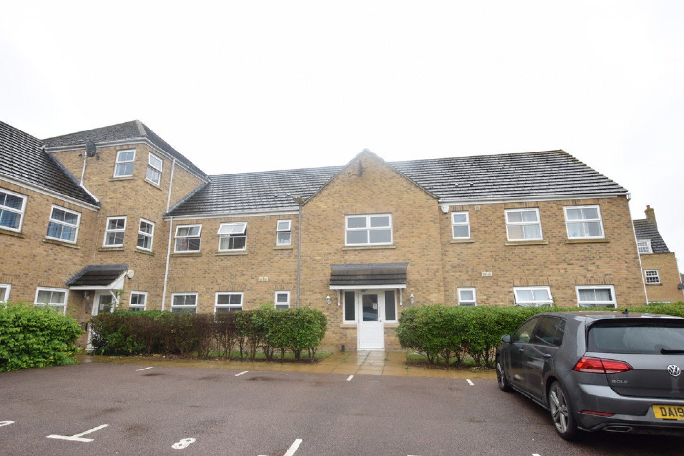 2 bedroom apartment in Sapley, Huntingdon
