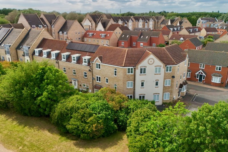 5 bedroom house in Wren Walk, Eynesbury