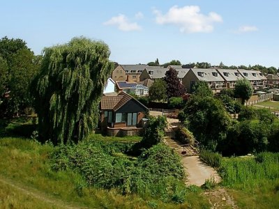 Photo 18