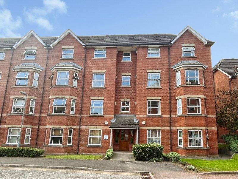 Royal Court Drive, Heaton