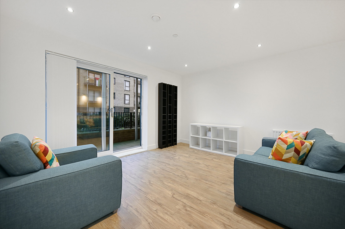 1 bedroom House - Sterling Drive, Luton, LU2