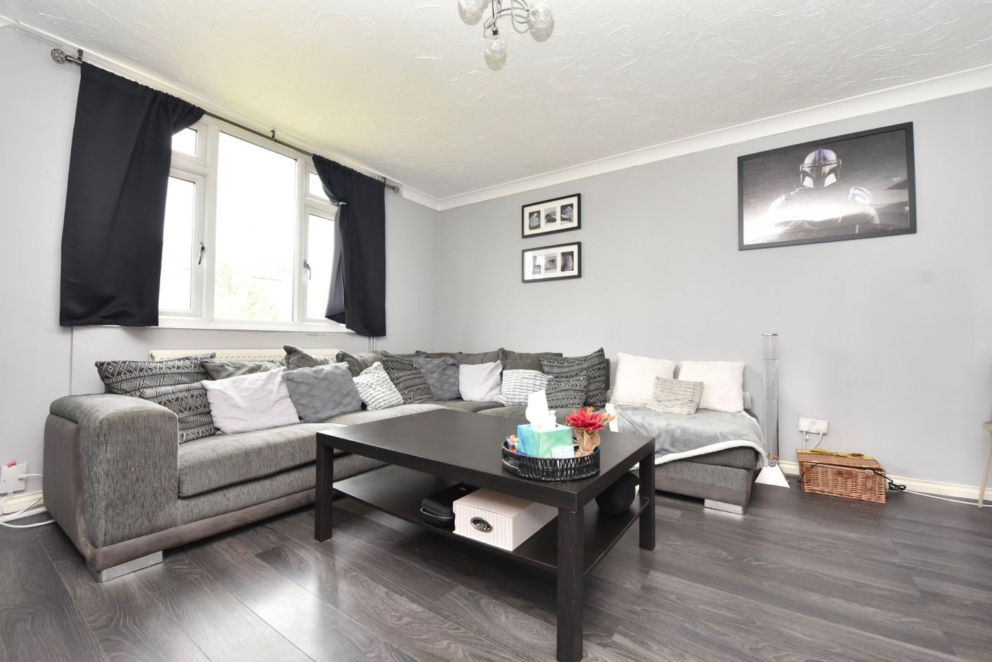3 bedroom house in Whitehall Walk, St. Neots