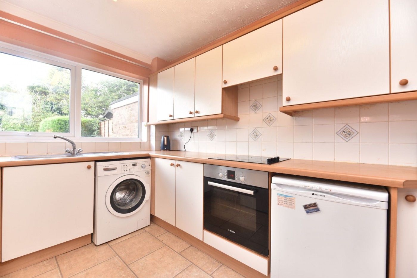 3 bedroom house in Wheatley Crescent, Bluntisham