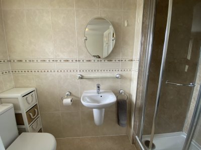 Ensuite