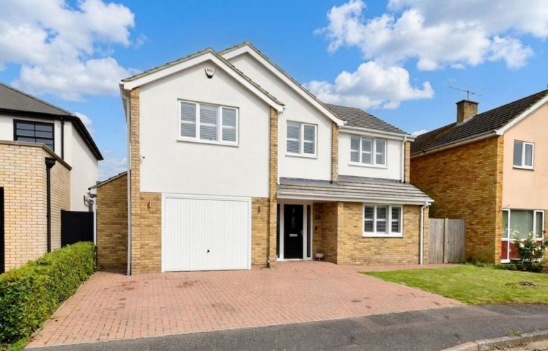 5 bedroom house in The Woodlands, Broom
