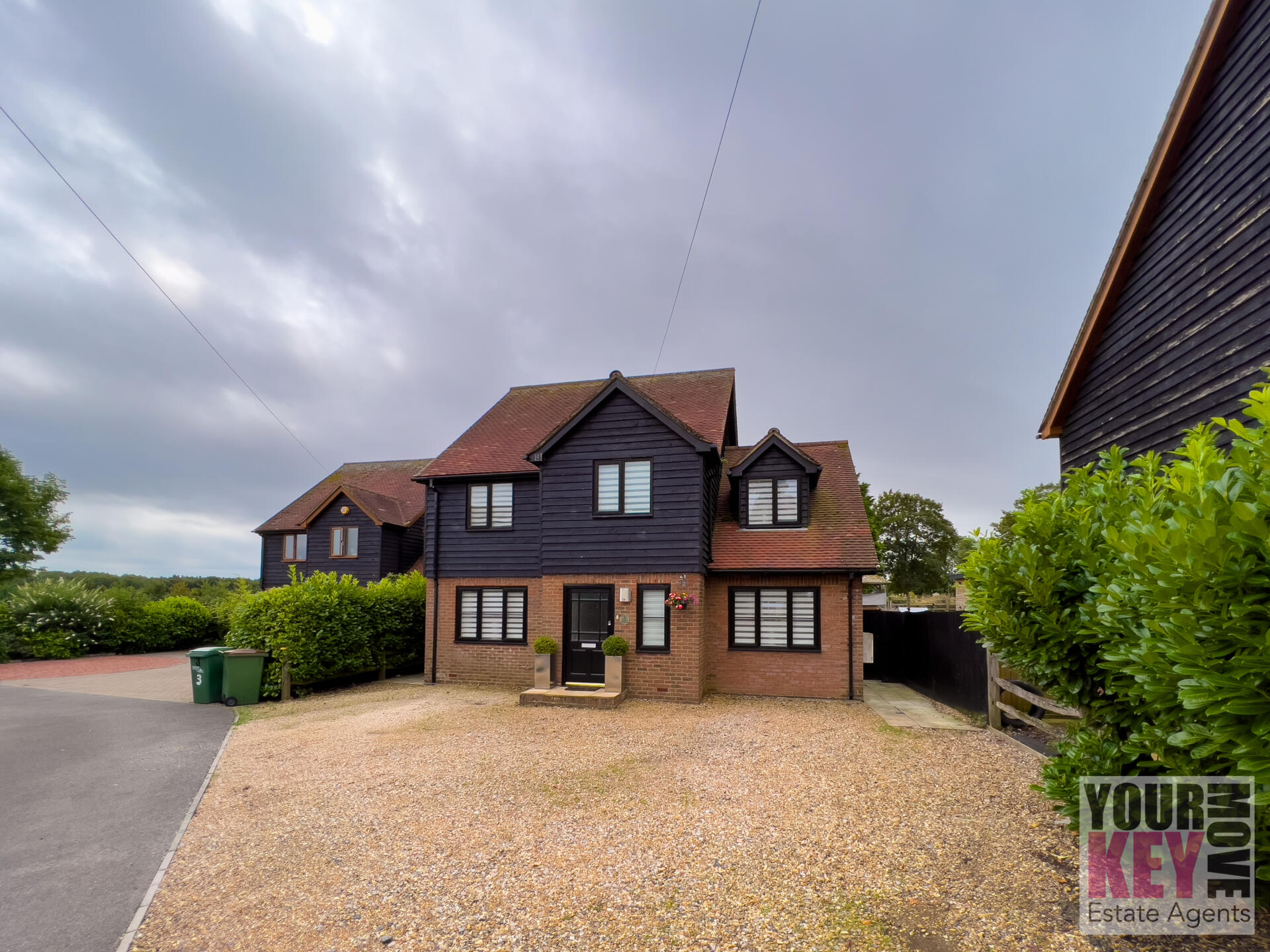 4 bedroom house in The Paddocks, Densole Lane, Folkestone, Kent CT18 7BL