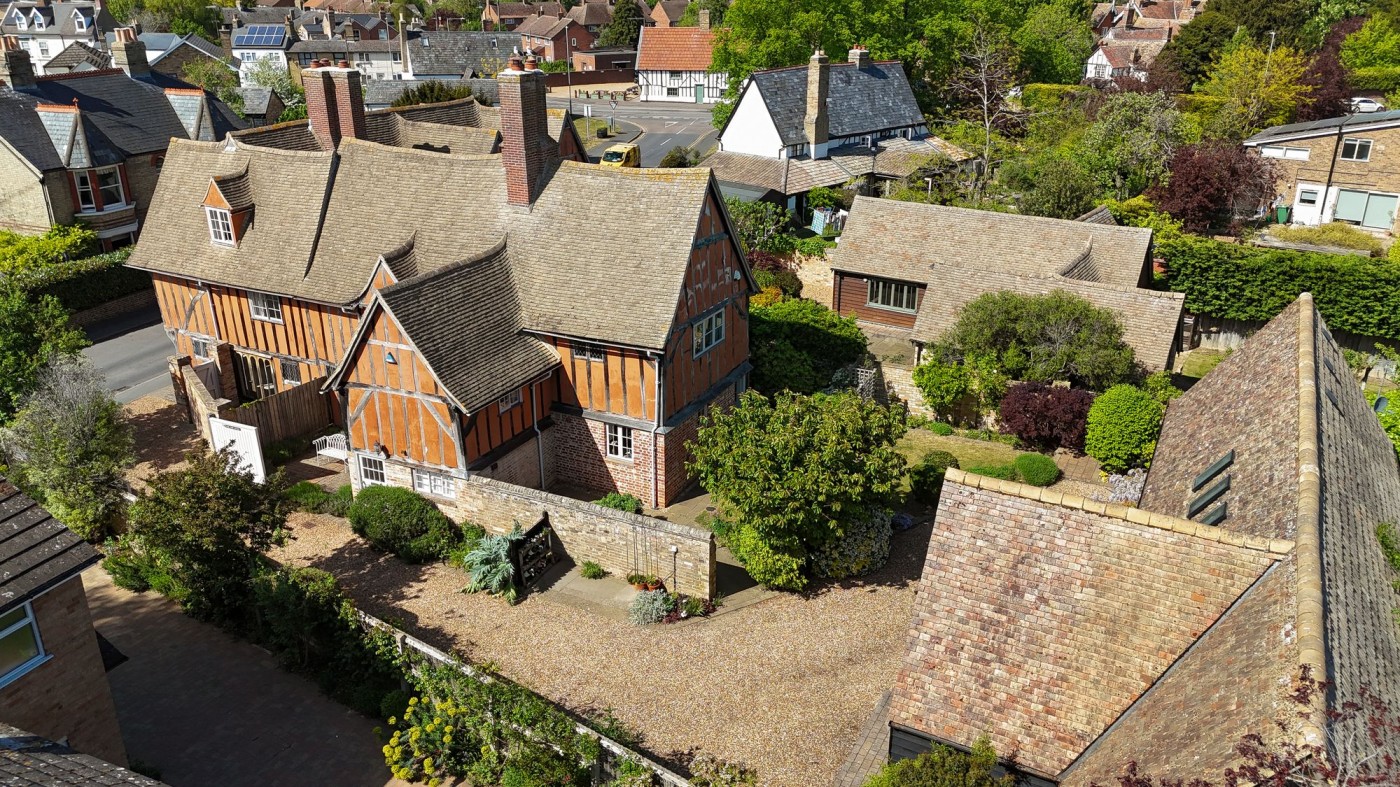 5 bedroom house in Earning Street, Godmanchester