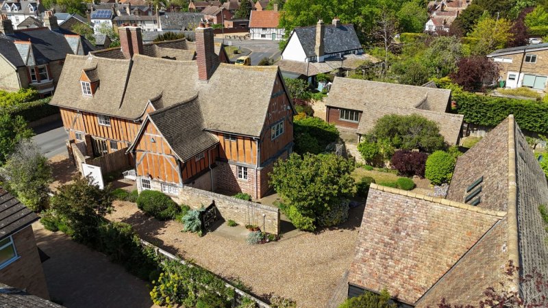 5 bedroom house in Earning Street, Godmanchester
