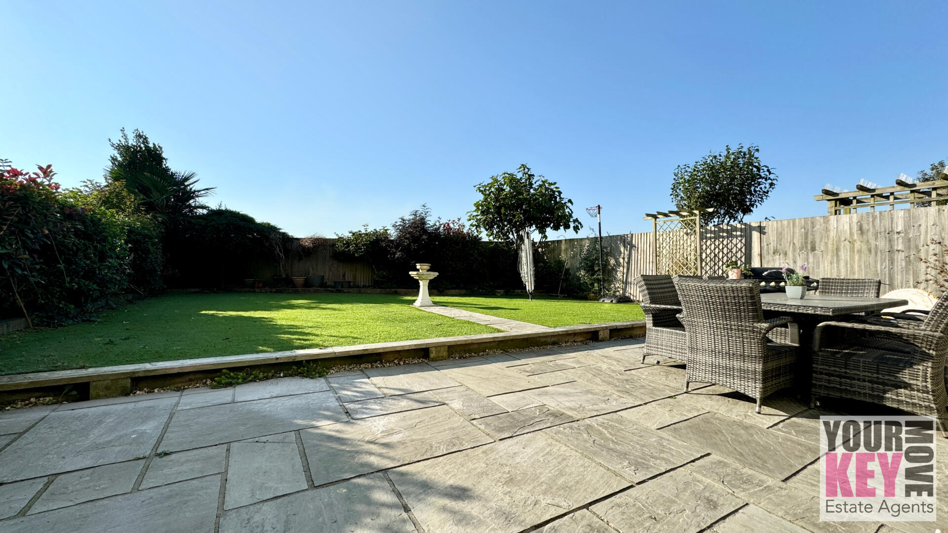 5 bedroom house in Dunstall Lane, St Mays Bay, Romney Marsh, Kent TN29 0AB