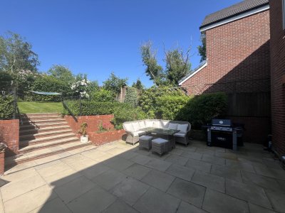 Photo 16