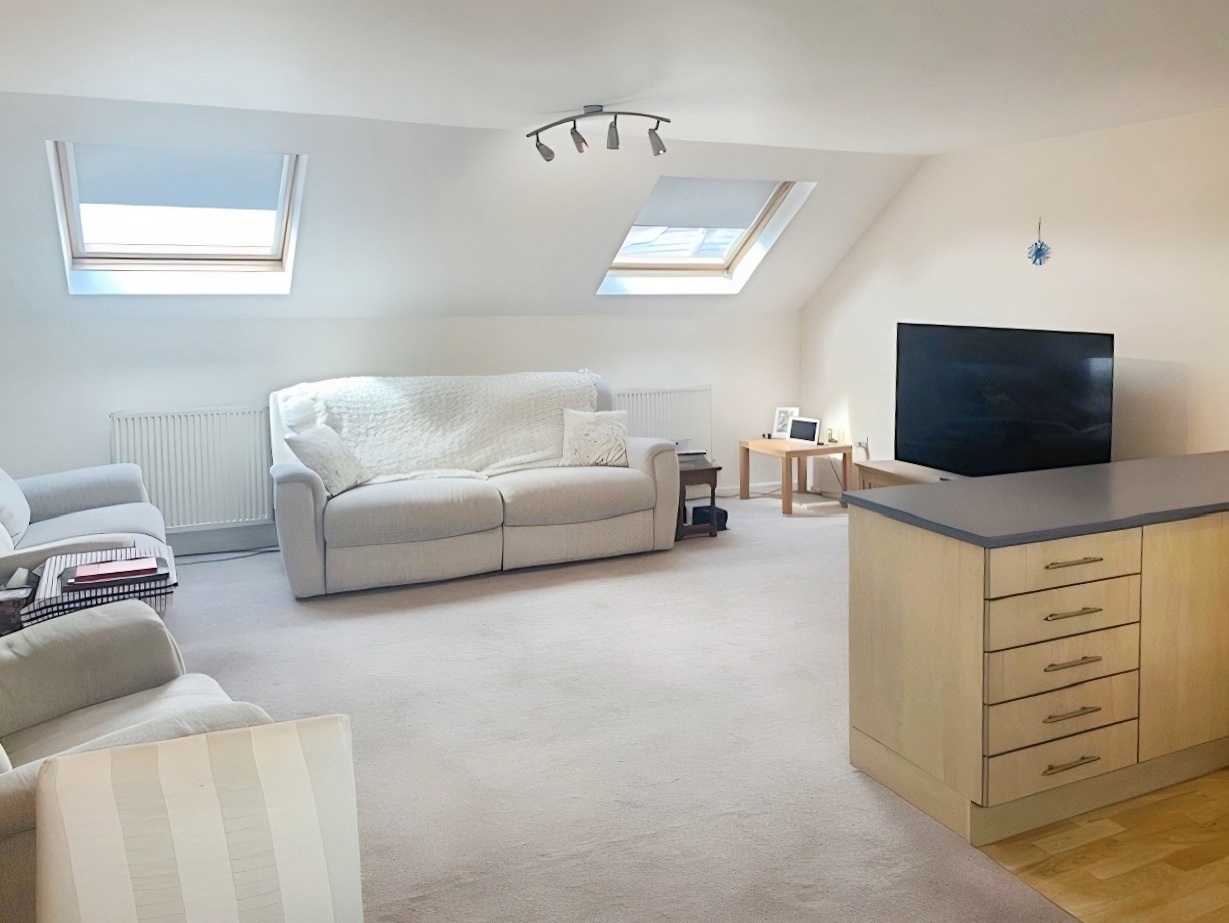 Broadoaks, Bury