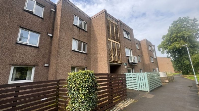 2 bedroom house in 122 Melrose Road, Cumbernauld, Glasgow