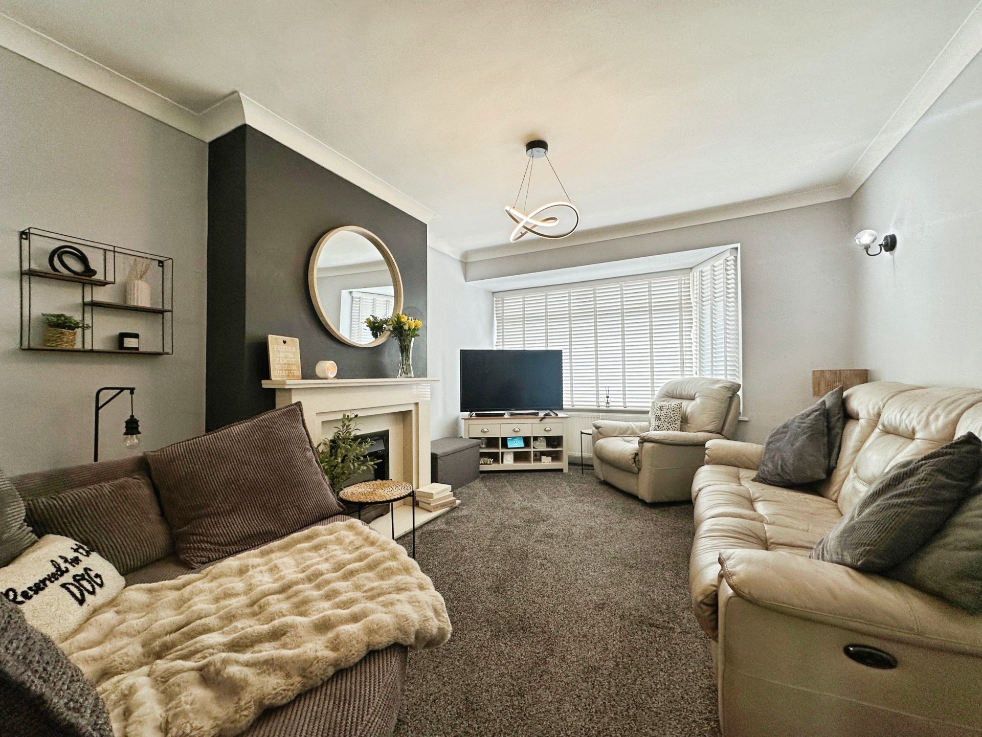 Woodbank Drive, Bury
