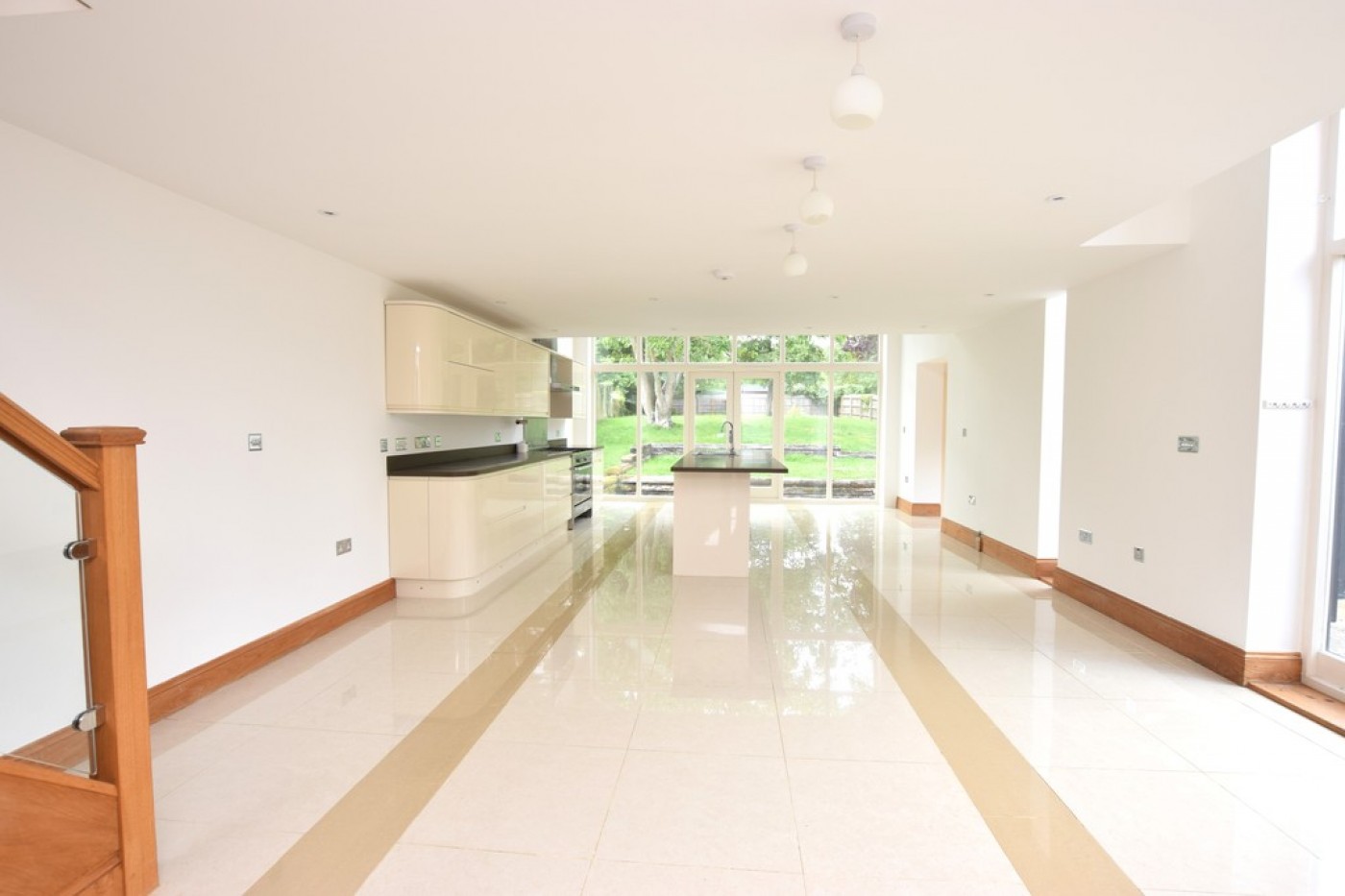 5 bedroom detached house in The Green, Winwick