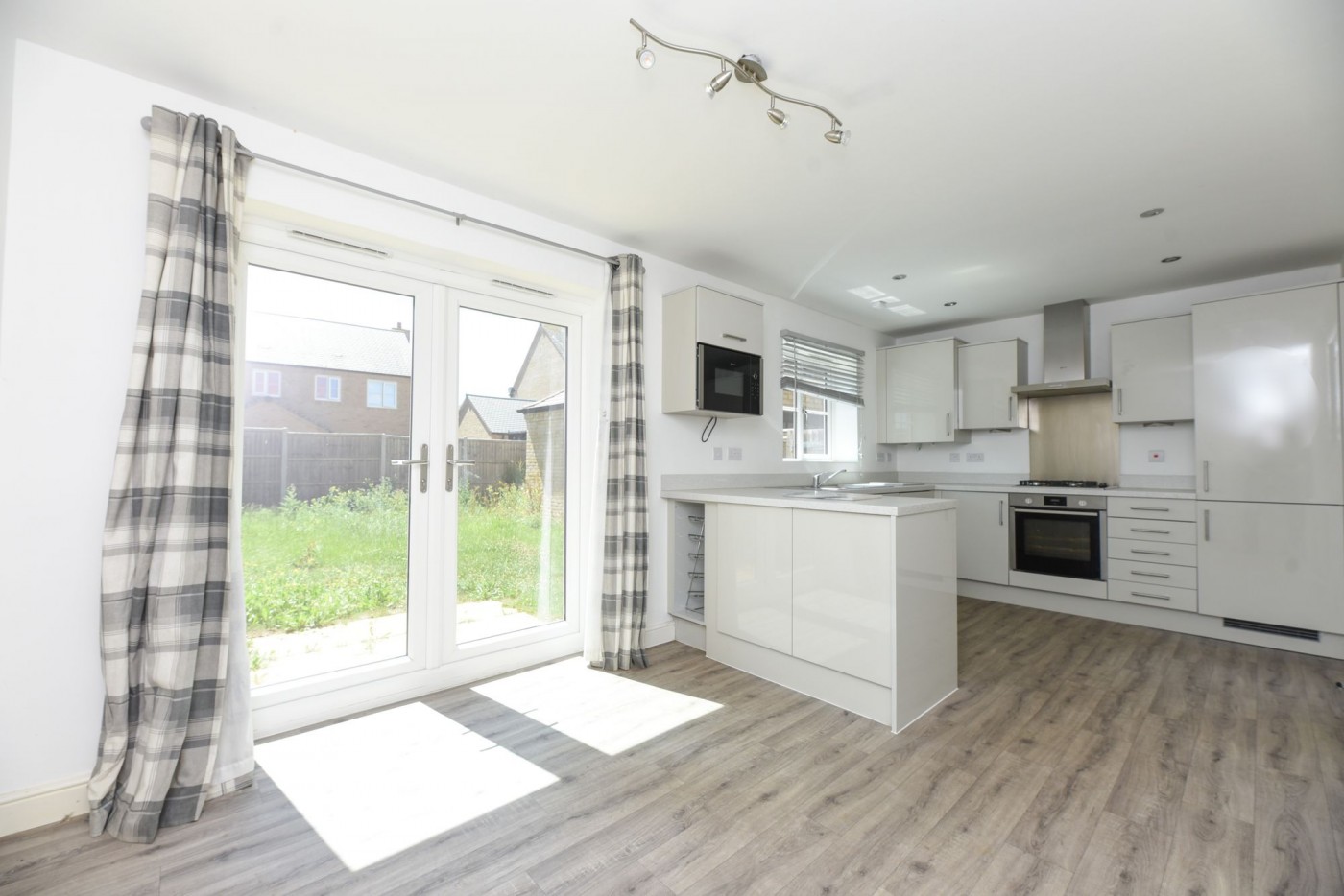 3 bedroom house in Segrave Drive, Alconbury Weald