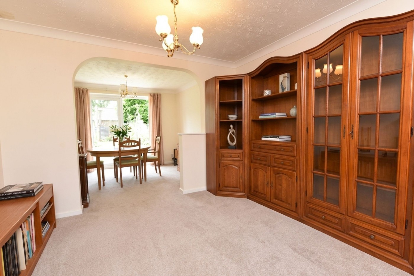 4 bedroom house in Bluebell Close, Biggleswade