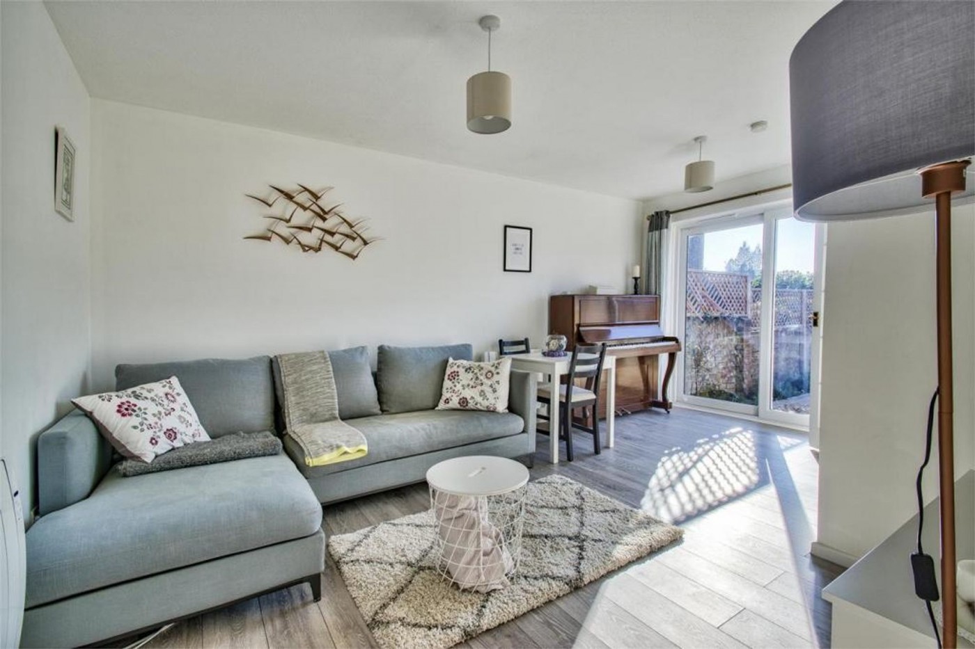 2 bedroom bungalow in Glebe Road, Perry