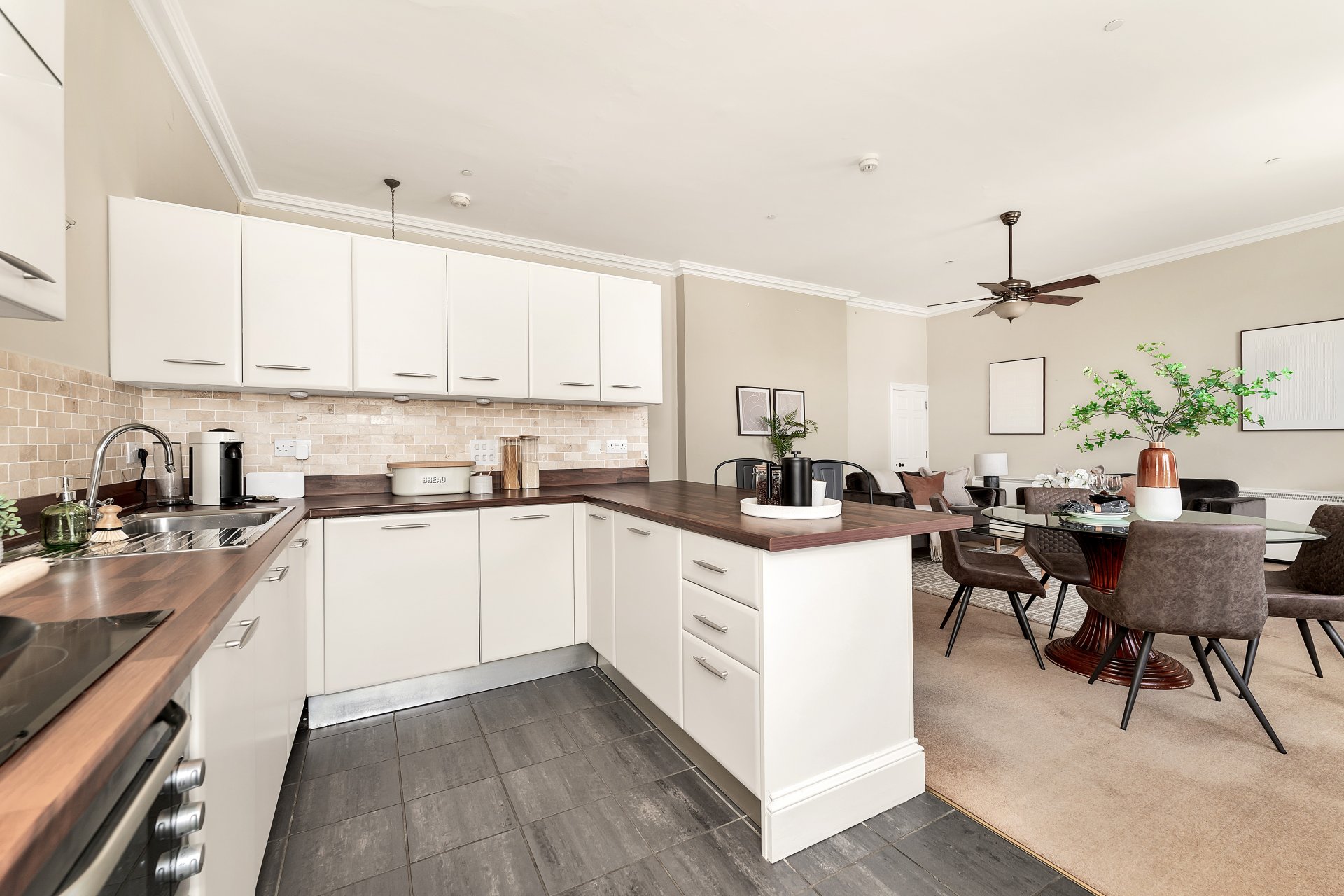 2 bed Apartment, Apartment 5, Walden House, George Street, Huntingdon, PE29 3AD