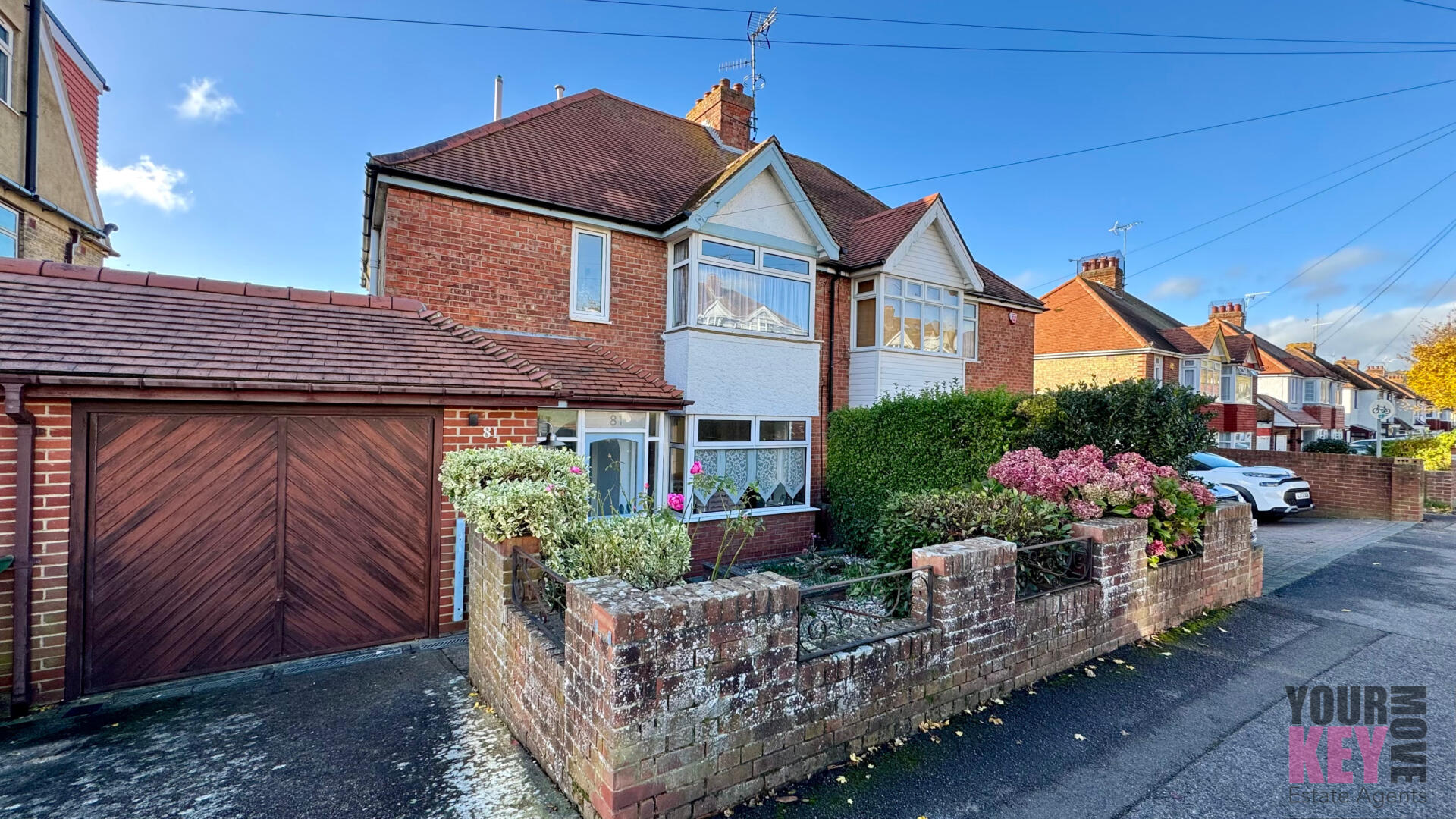 4 bedroom house in Downs Road, Folkestone, Kent CT19 5PS