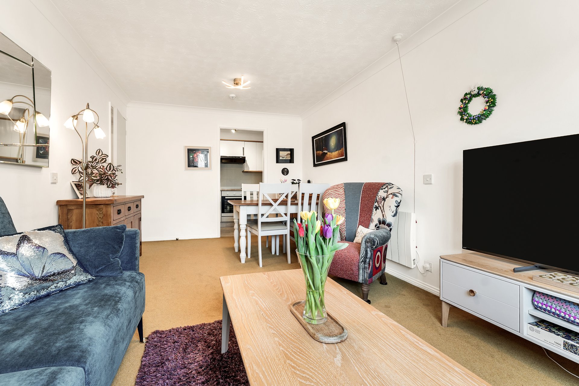 1 bed Apartment, Flat 27, The Chestnuts, West Street, Godmanchester, Huntingdon, PE29 2LL