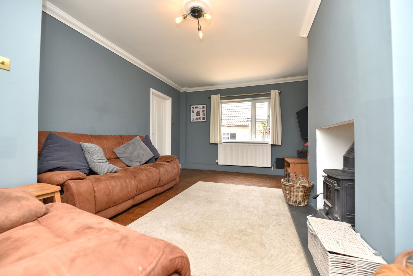4 bedroom house in Moot Way, Woodhurst