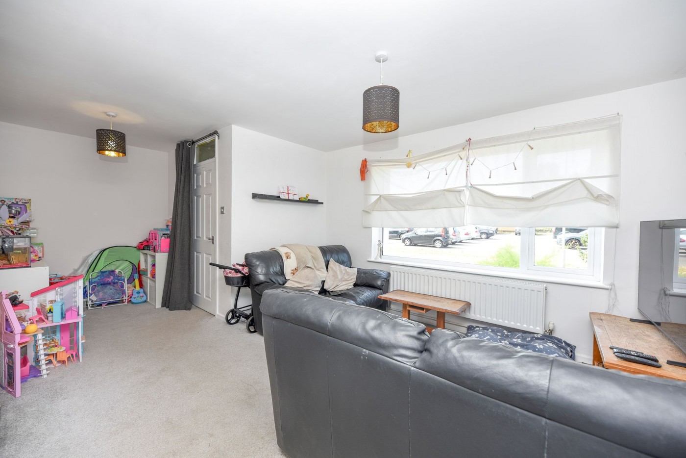 3 bedroom house in Drake Close, Hartford
