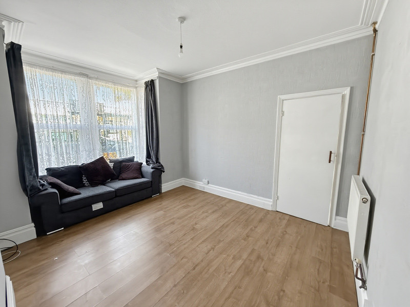 Hainault Avenue, Westcliff-on-sea, SS0 9