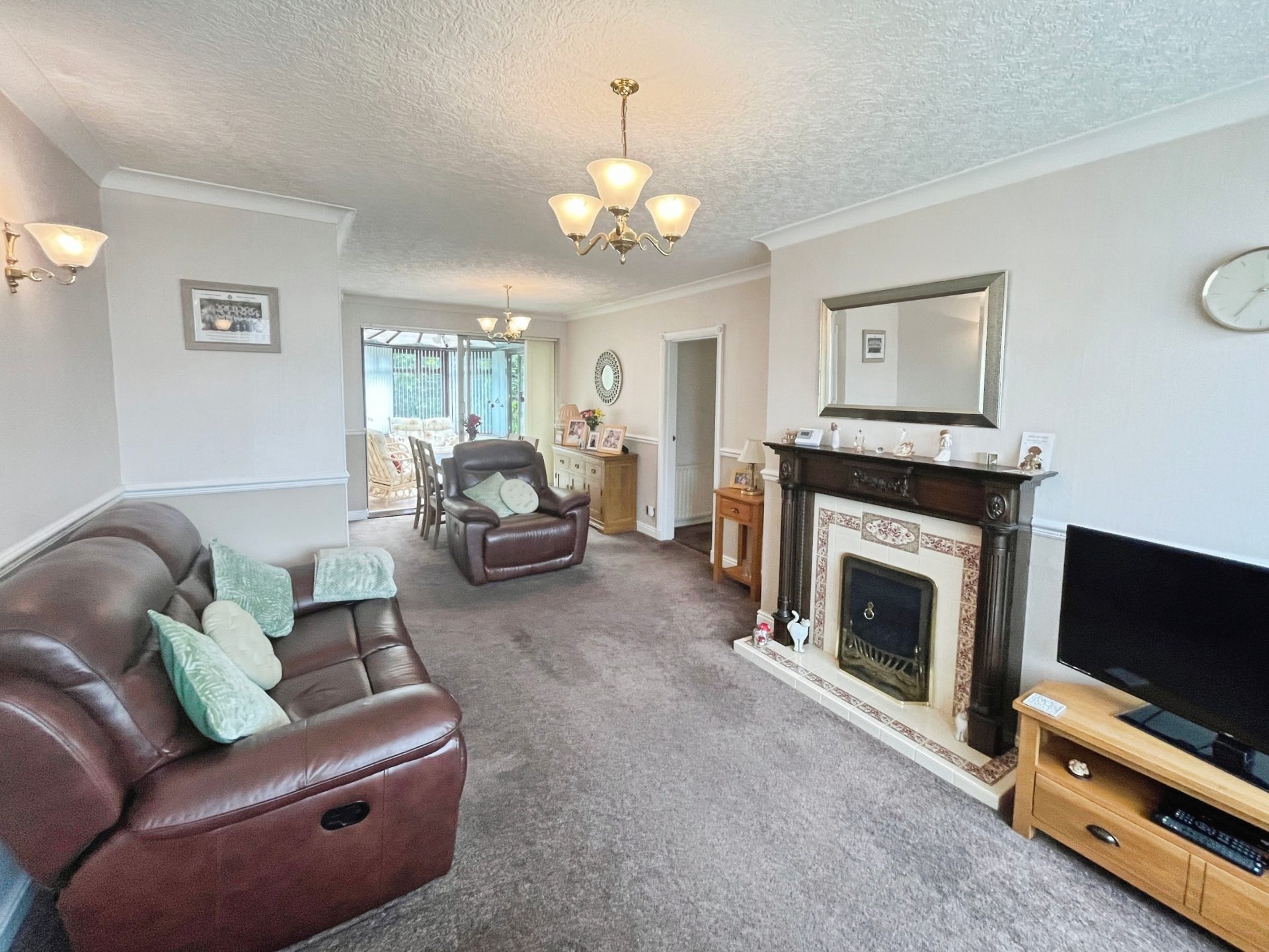 Ashdale Avenue, Ladybridge