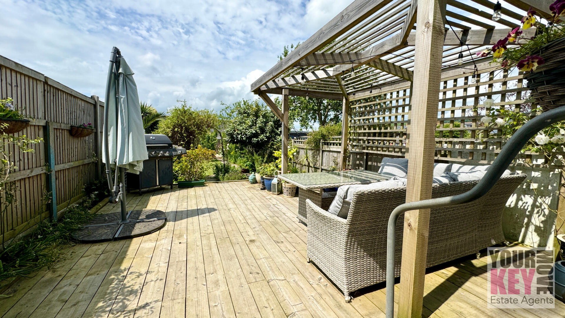 4 bedroom house in Weymouth Road, Folkestone, Kent CT19 4HU