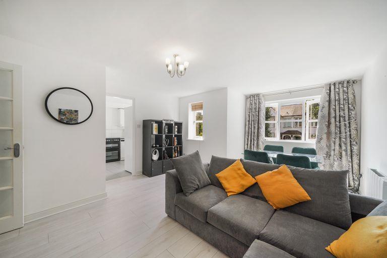 2 bedroom House - Kingweston Close