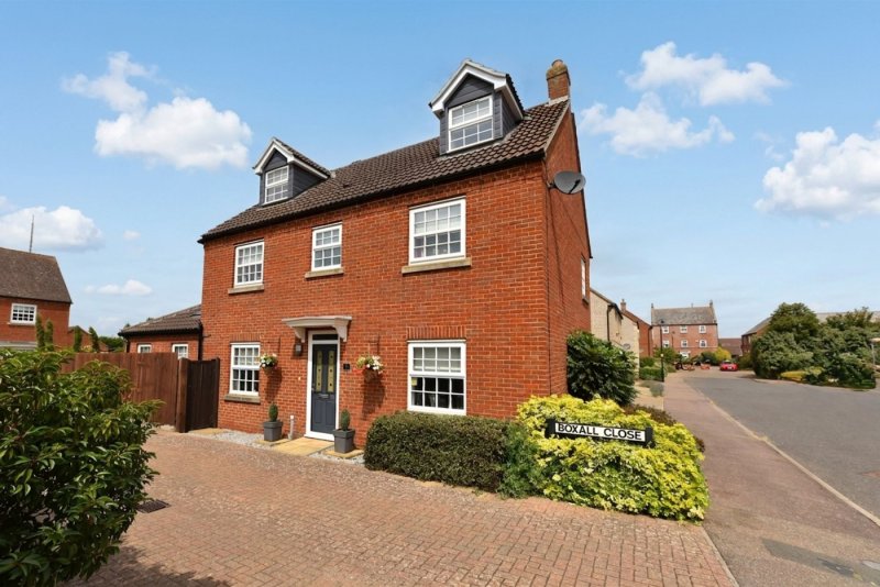 4 bedroom house in Boxall Close, Potton