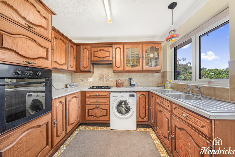 Becket Close, Rochford, SS4 3