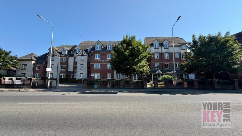 1 bedroom house in Worthington Lodge, 2 East Street, Hythe, Kent CT21 5NG