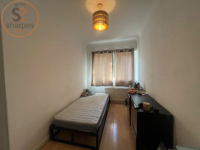 Photo 27