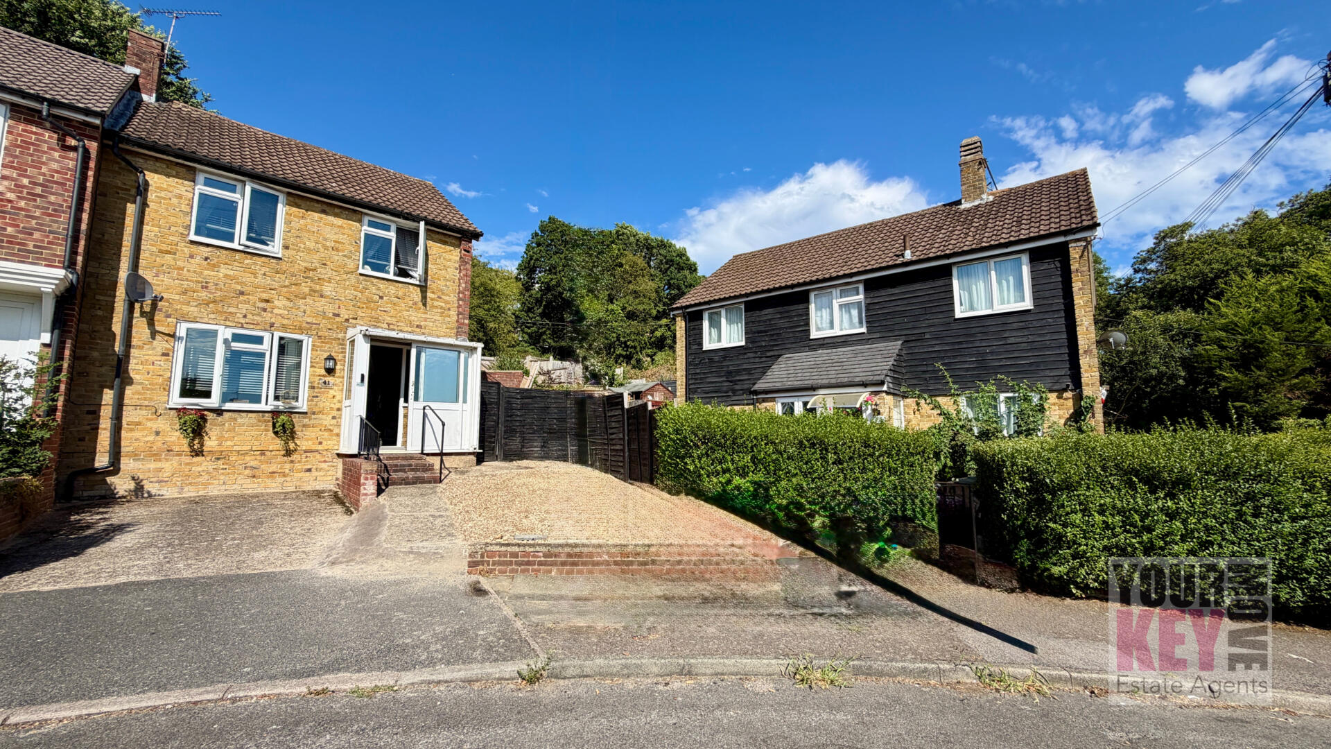 3 bedroom house in Tunstall Road, Canterbury, Kent CT2 7BX