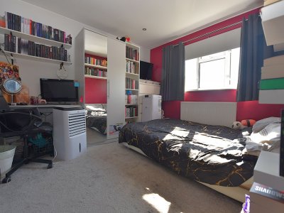 Photo 9