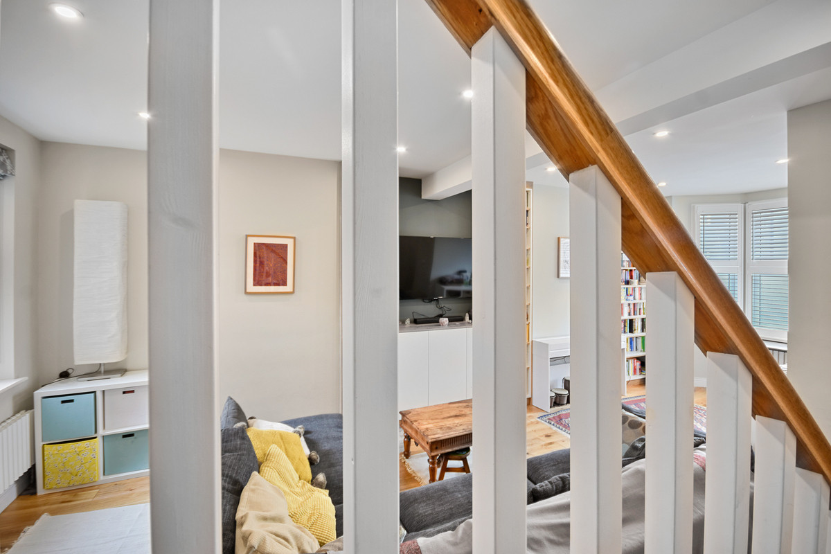 3 bedroom Terrace - Chalgrove Road, London, N17