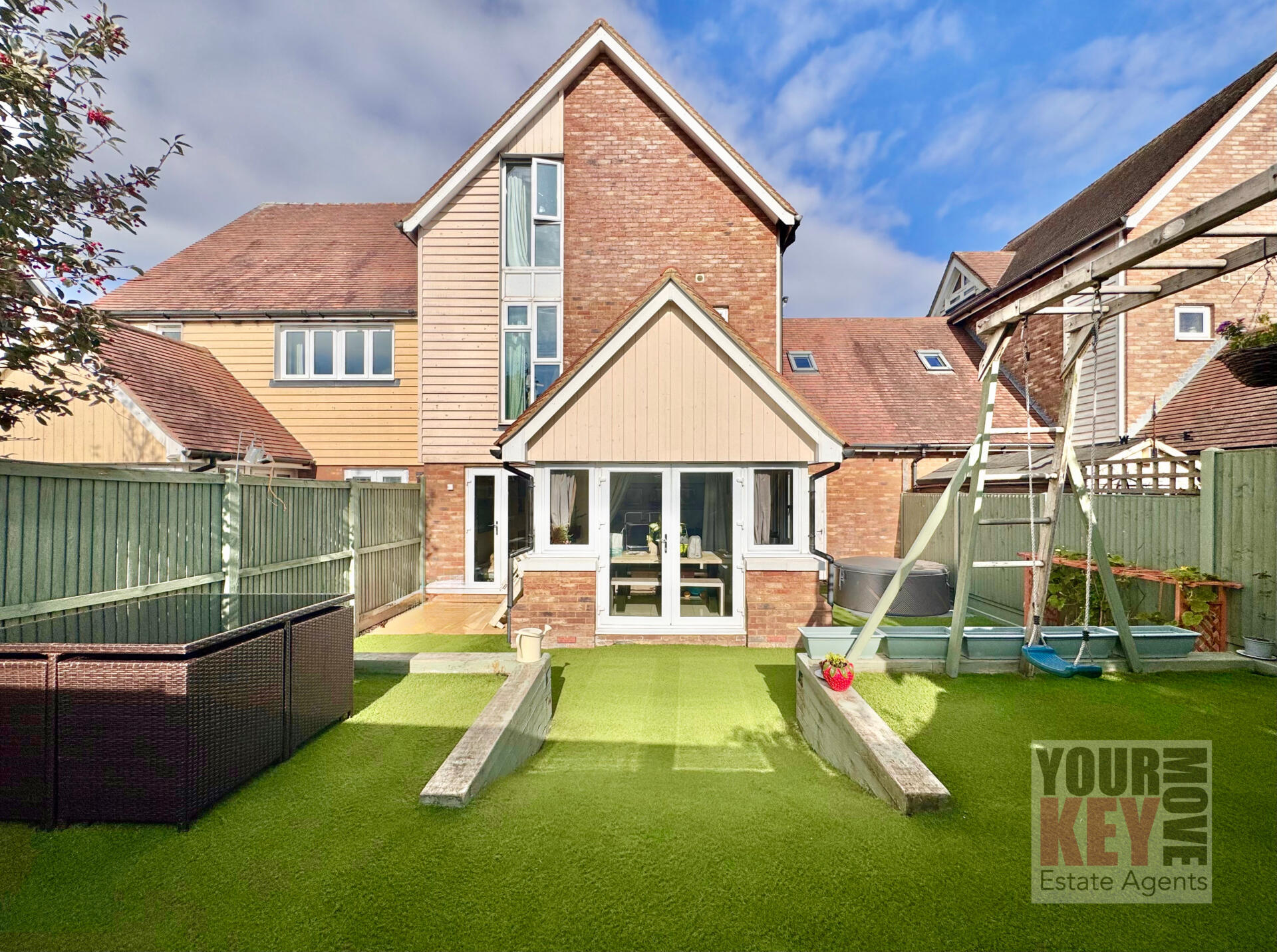 5 bedroom house in Corbett Road, Hawkinge, Folkestone, Kent CT18 7SP