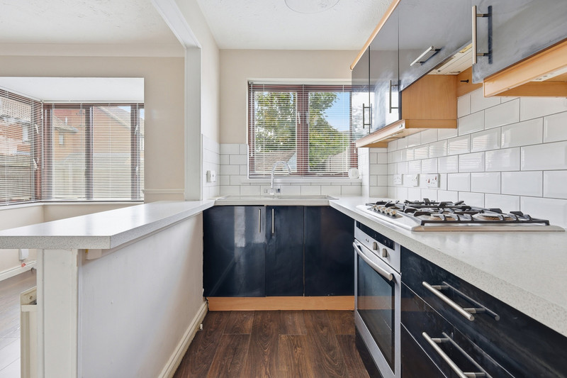 Sunbury Court, Southend-on-sea, SS3 8