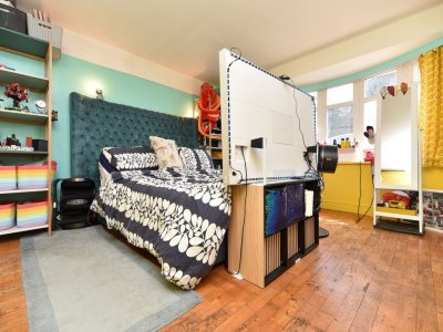 Photo 4