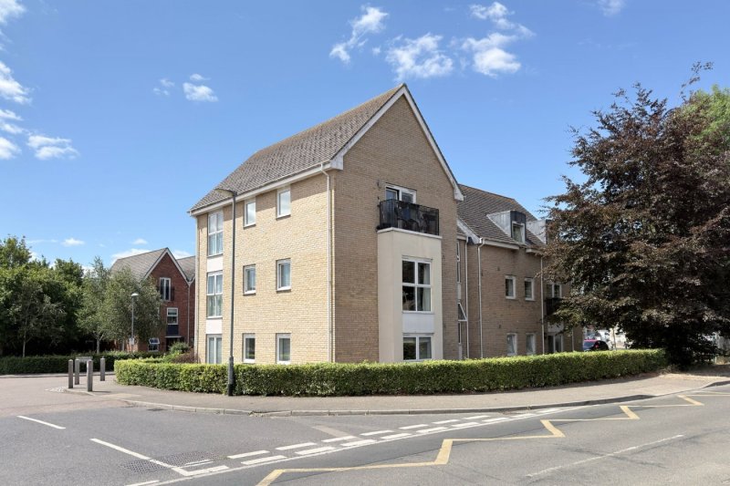 2 bedroom flat in Linton Close, Eaton Socon