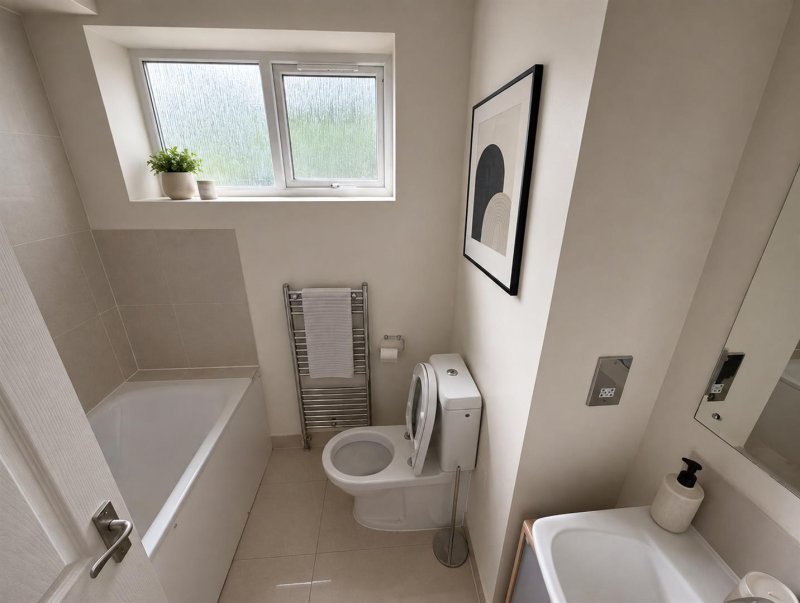 2 bedroom House - Crescent Road