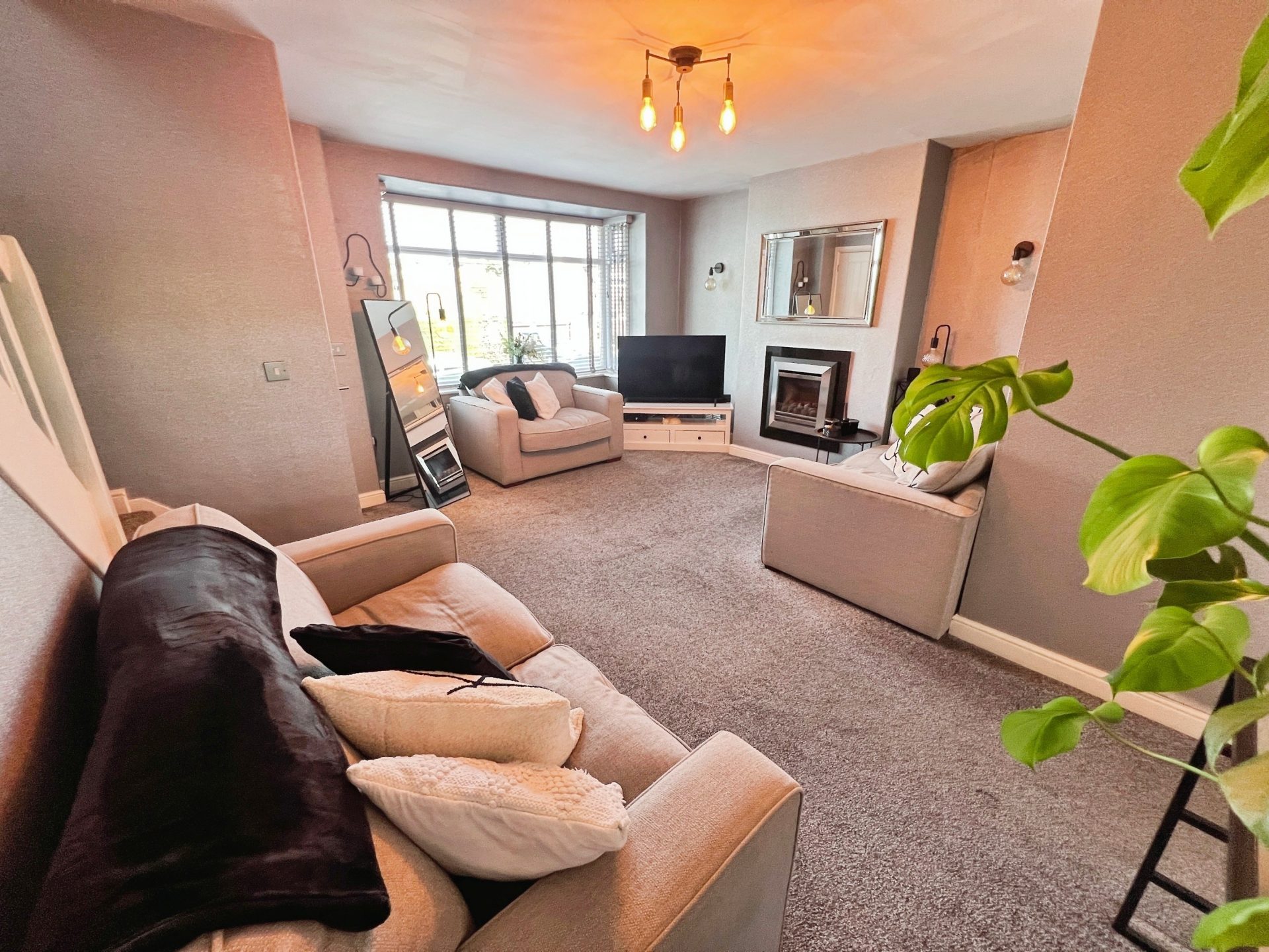 Links Road, Harwood