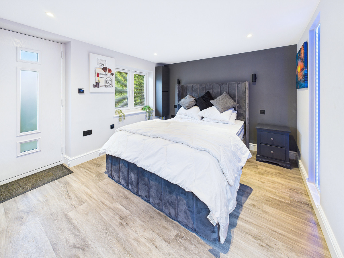 1 bedroom House - Stanley Avenue, Greenford, UB6