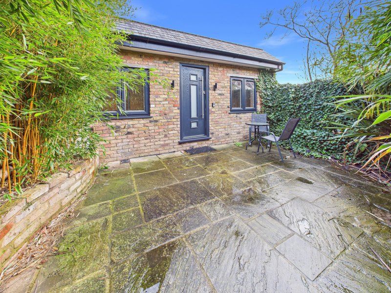 1 bedroom House - Stanley Avenue, Greenford, UB6