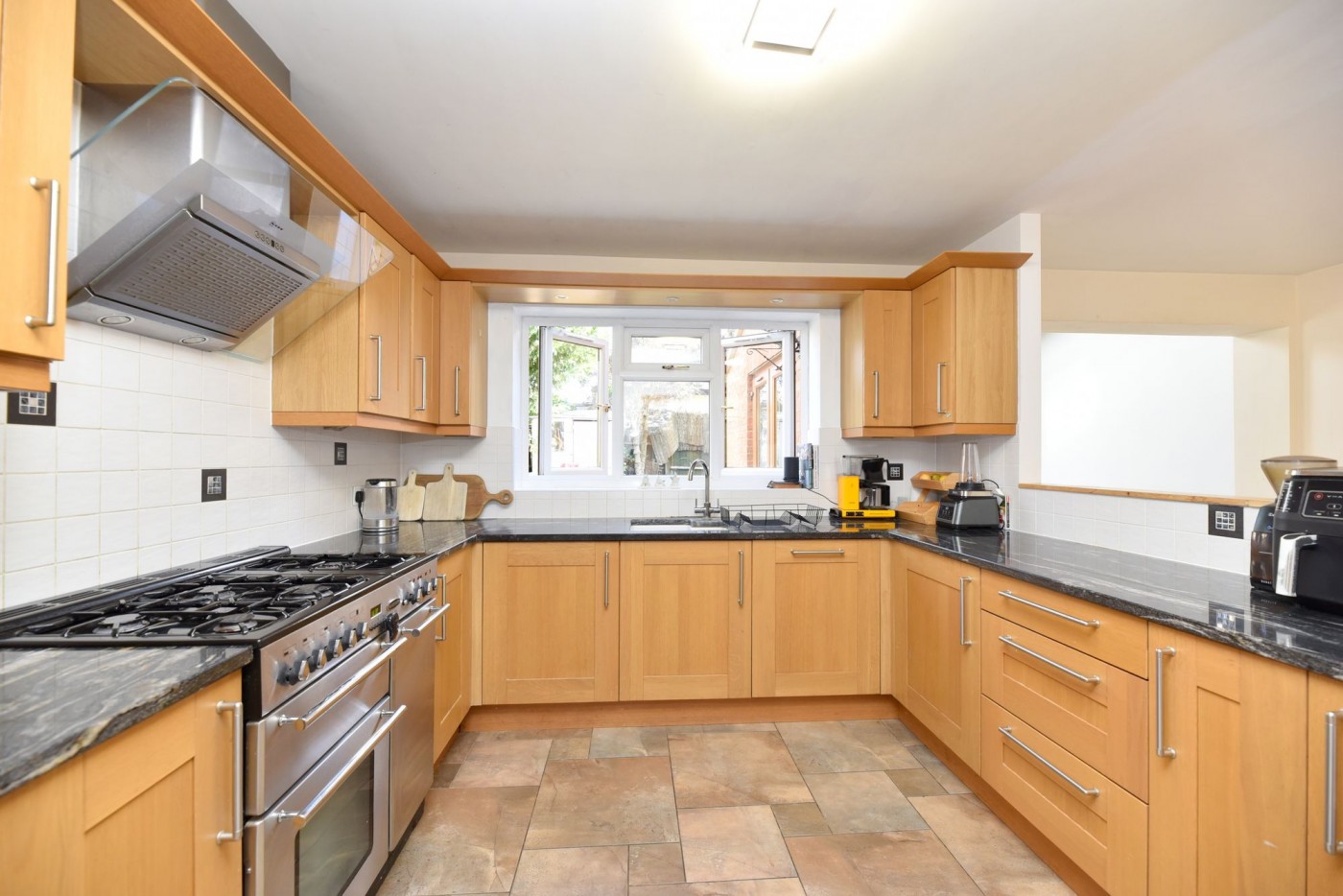 3 bedroom house in Jubilee Gardens, Biggleswade