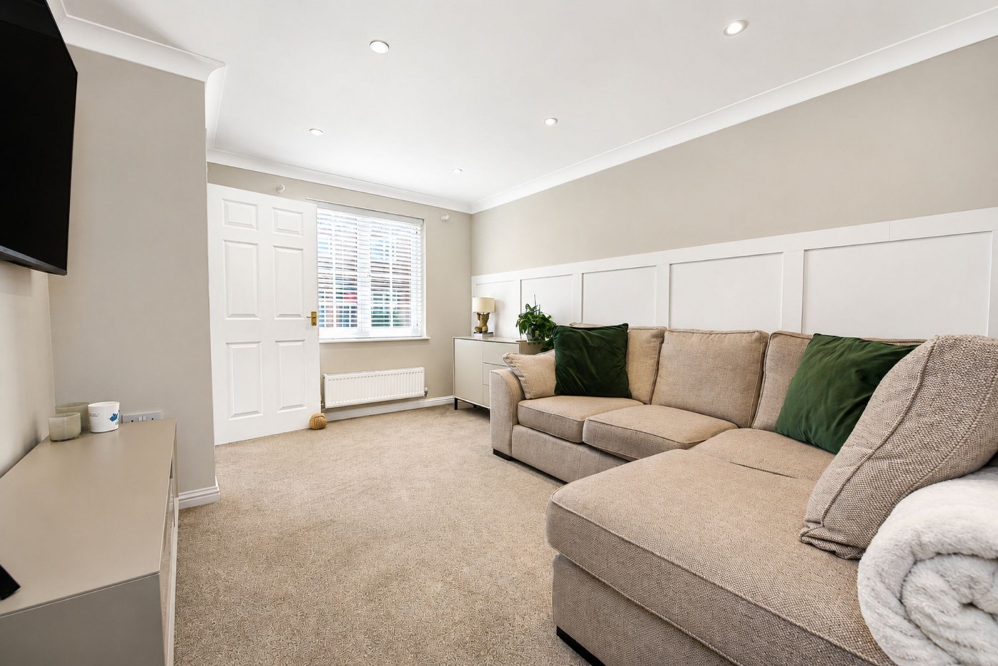 2 bedroom house in Baxter Drive, Eynesbury