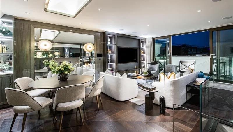 Prince Of Wales Terrace, London